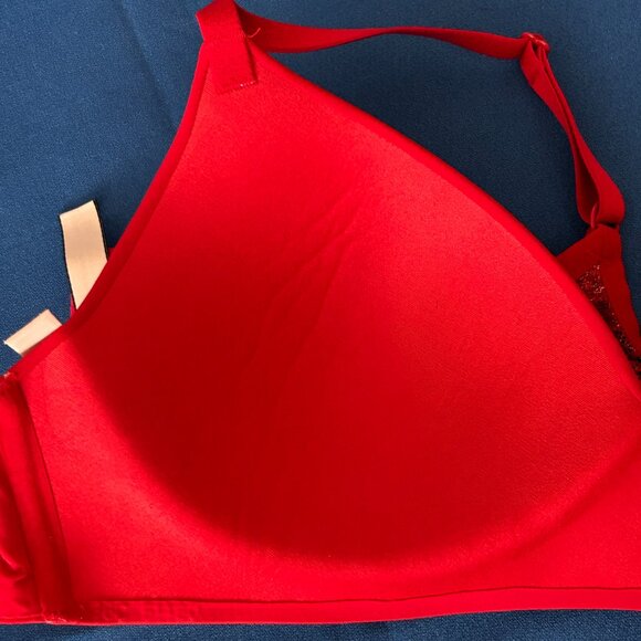 Victoria Secret Women T Shirt Lightly Lined Wireless Bra Size 32DD Red Racerback - Picture 13 of 16